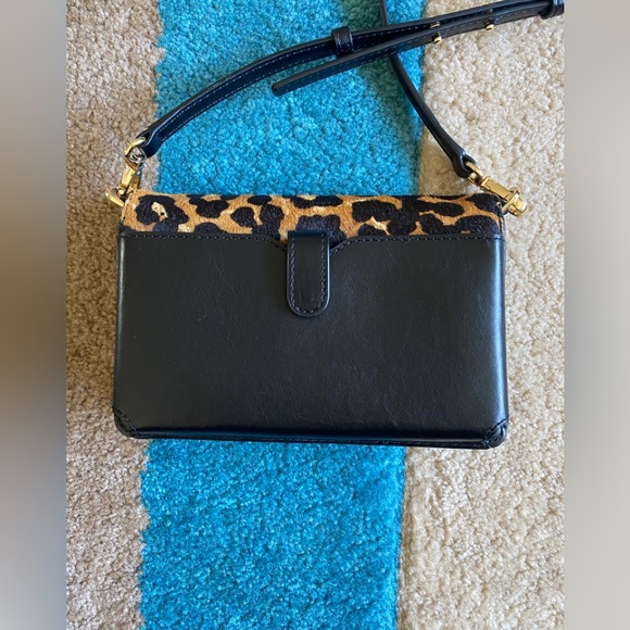 Michael Kors Crossbody - Picture 8 of 10